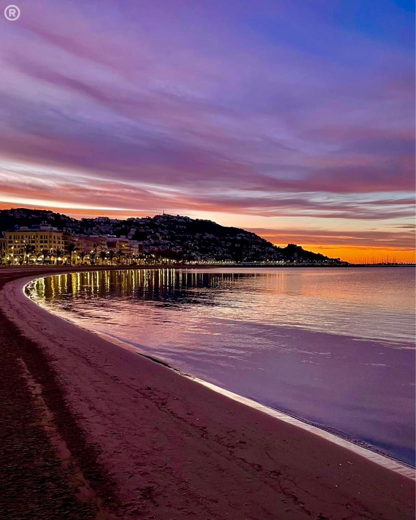 Roses Beach المظهر الخارجي الصورة